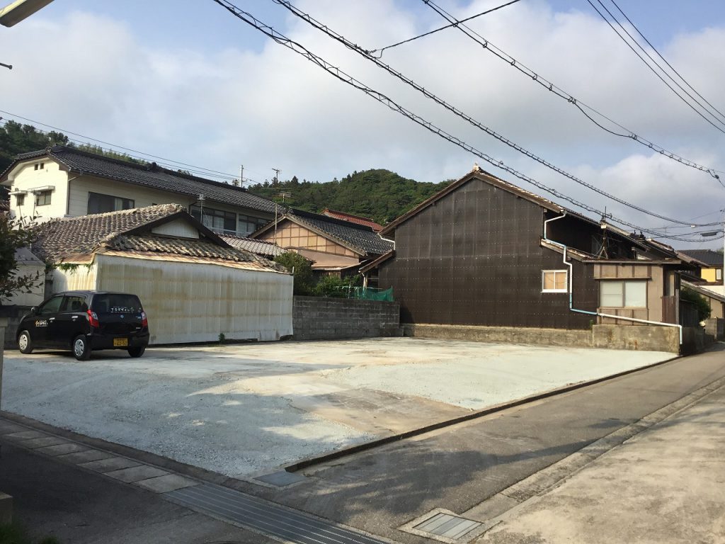 330万円　浜田市国分町　69.6坪：土地